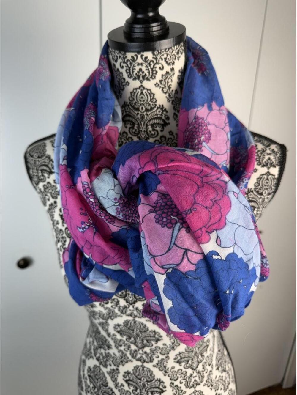 Women's Multi and Blue Scarf-wrap